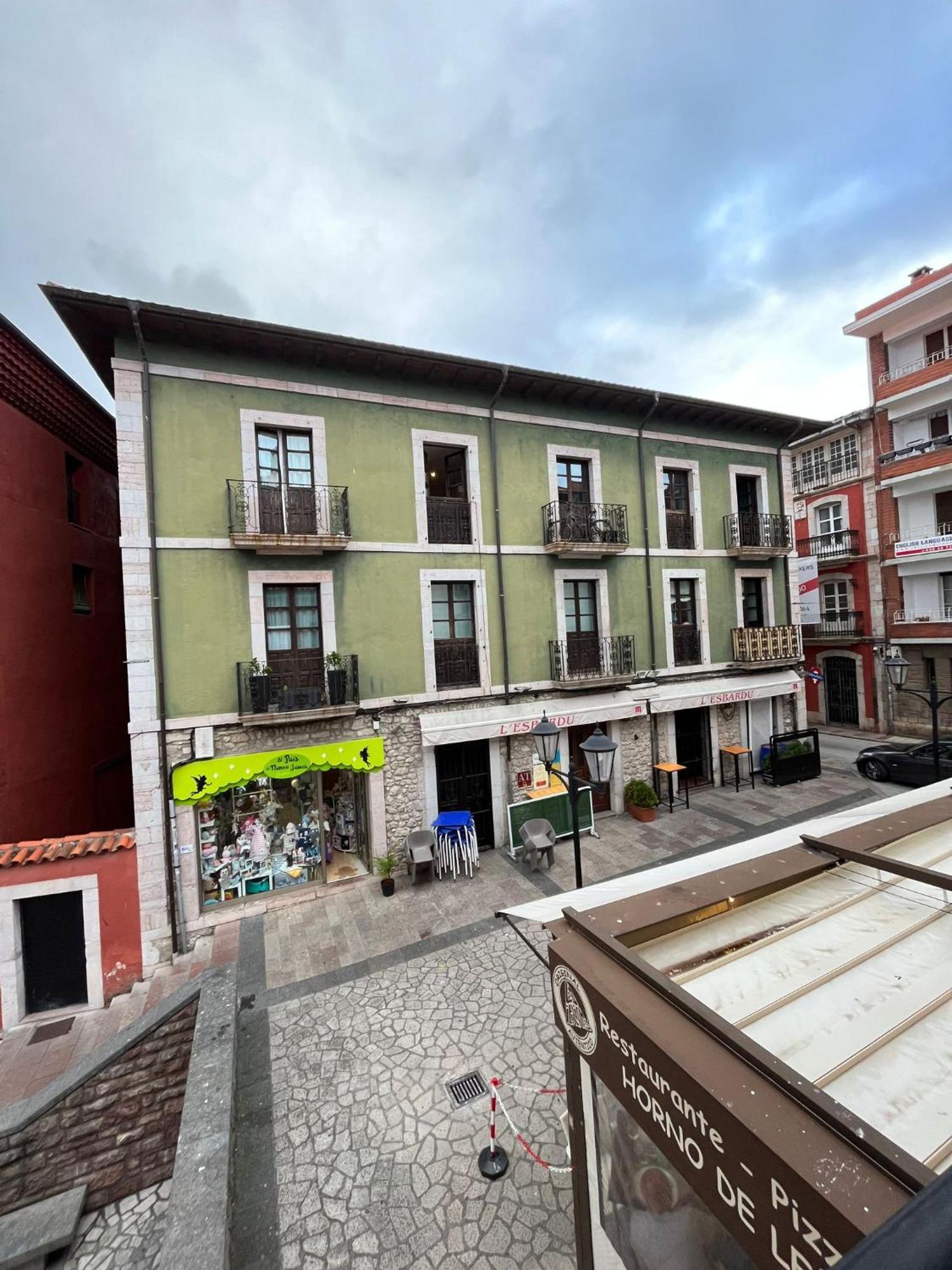 Apartamento Piso Plaza Llanes 2ºdch C Exterior foto